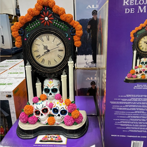 NEW Day of The Dead Clock with Lights - Picture 2 of 2